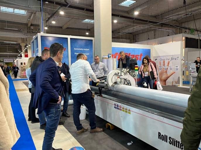 RIBAMATIC showcased the latest cutting technology at REMA DAYS in Poland the biggest show for Digital Printing in Europe.