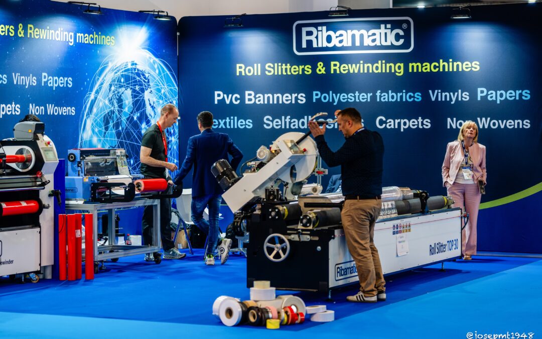 Ribamatic auf der FESPA Barcelona. Wir schneiden, Sie drucken.